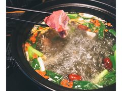 -陆记牛庄·碳锅龙虾烧烤(爱上花园店)