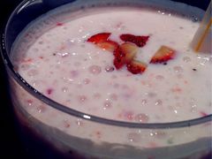 草莓酸奶-鹿港小镇(悠唐店)