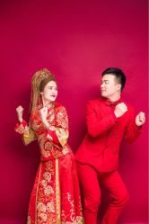 -太郎花子婚纱摄影艺术中心