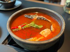 毛辣果酸汤鱼-Ameigo梅果·云贵川bistro(长宁来福士店)