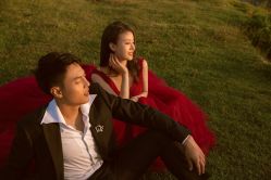 -挪娅婚纱摄影皇家会所