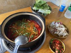 酸汤火锅-土牛坊全牛自助火锅(八角岩店)