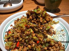 黑三剁-云海肴·汽锅鸡·云南菜(高德置地店)