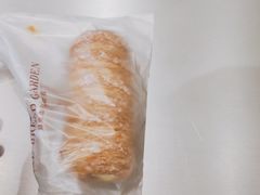 -顶东面包花园·生日蛋糕(太平店)