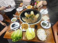 -曹丞相·地锅鸡·地锅鱼(武林店)