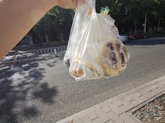 -闫家驴肉老店(华电一校店)