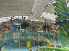 -望儿山温泉水乐园