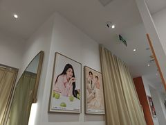 -海马体照相馆(万菱汇店)