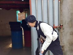 -东湖小天池真人CS彩弹野战基地