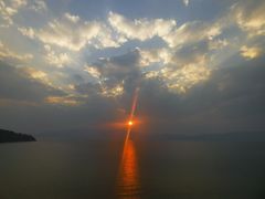 -湖景渔湾