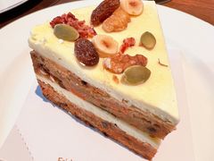 -Fridi Patisserie Cafe