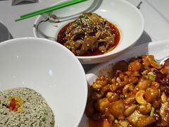 -峨嵋酒家总店(车公庄店)