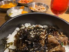 牛肉石锅拌饭-·缸桶屋·韩式牛肋条自助烤肉(西湖D11店)