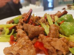 -犇逸·乐山跷脚牛肉·四川现炒(览海店)