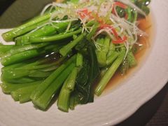 -五谷丰登农家院·地道胶东菜·海鲜烧烤(威海店)
