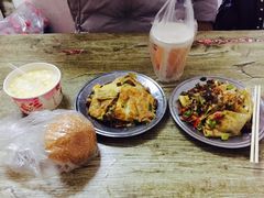 -周记热干面豆皮大王(桃花东街店)