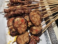 -罗霸蛮老岳阳大排档·鲜货烧烤·土吊子煨砂锅烧菜