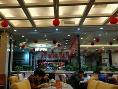 大堂-红蜡烛•瓦罐粥家常菜•夜宵(中山路店)
