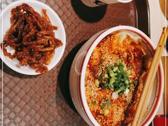 -八二小区抄手(龙湖上城天街店)