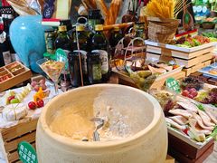-亚马逊蒸汽活海鲜自助(LCM置汇旭辉广场店)
