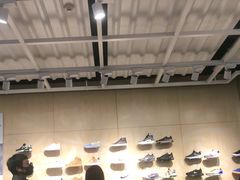 -NIKE品牌体验店(南京东路店)