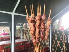 -亲兄弟真人CS团建拓展基地