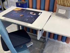 -moll学习桌椅(上海久光百货店)