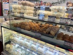 -白玉兰食品(中山公园龙之梦店)