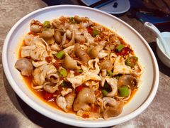 泡椒鱼杂配面-老板恋上鱼(恒隆广场店)