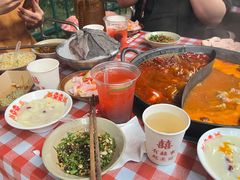 -赵美丽·重庆社区火锅·直营店(火车东站·中豪国际店)