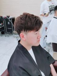 -朗峰专业美发沙龙