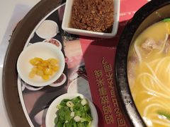 -妈妈故事米线(市府恒隆店)