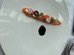 烟熏三文鱼-瑞吉酒店 · Elba 欧尔巴意大利餐厅· 精致意餐·云端聚会