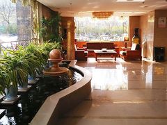 -金光大道养生馆(东方路旗舰店)