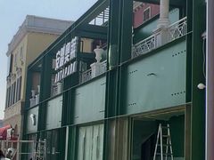 -枫叶小镇奥特莱斯