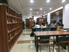 -上海市静安区图书馆(新闸路馆)