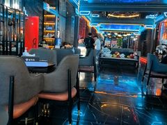 -屋有岛沉浸游戏旗舰店(中山公园店)