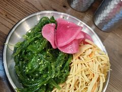 -明洞阿姨·韩式酱蟹烤肉·创意料理(方庄店)