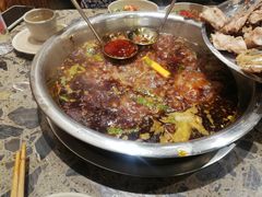 全红味锅底-肖肖酸萝卜鱼火锅(总店)