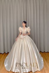 -南京宝娜嫁衣婚纱礼服馆(中央路店)