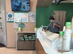 -奈雪的茶(优特汇店)