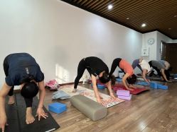 -兴亚瑜伽20年老馆