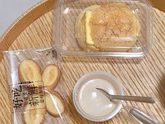拿铁杏仁豆腐-红花点心局(护国寺店)
