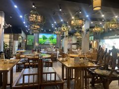 -花溪雨·森林餐厅(石基店)