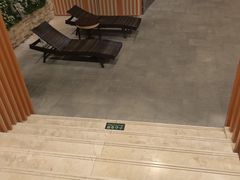 -碧中海汤泉汗蒸酒店