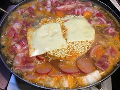 -炙韩料理·部队锅专门店