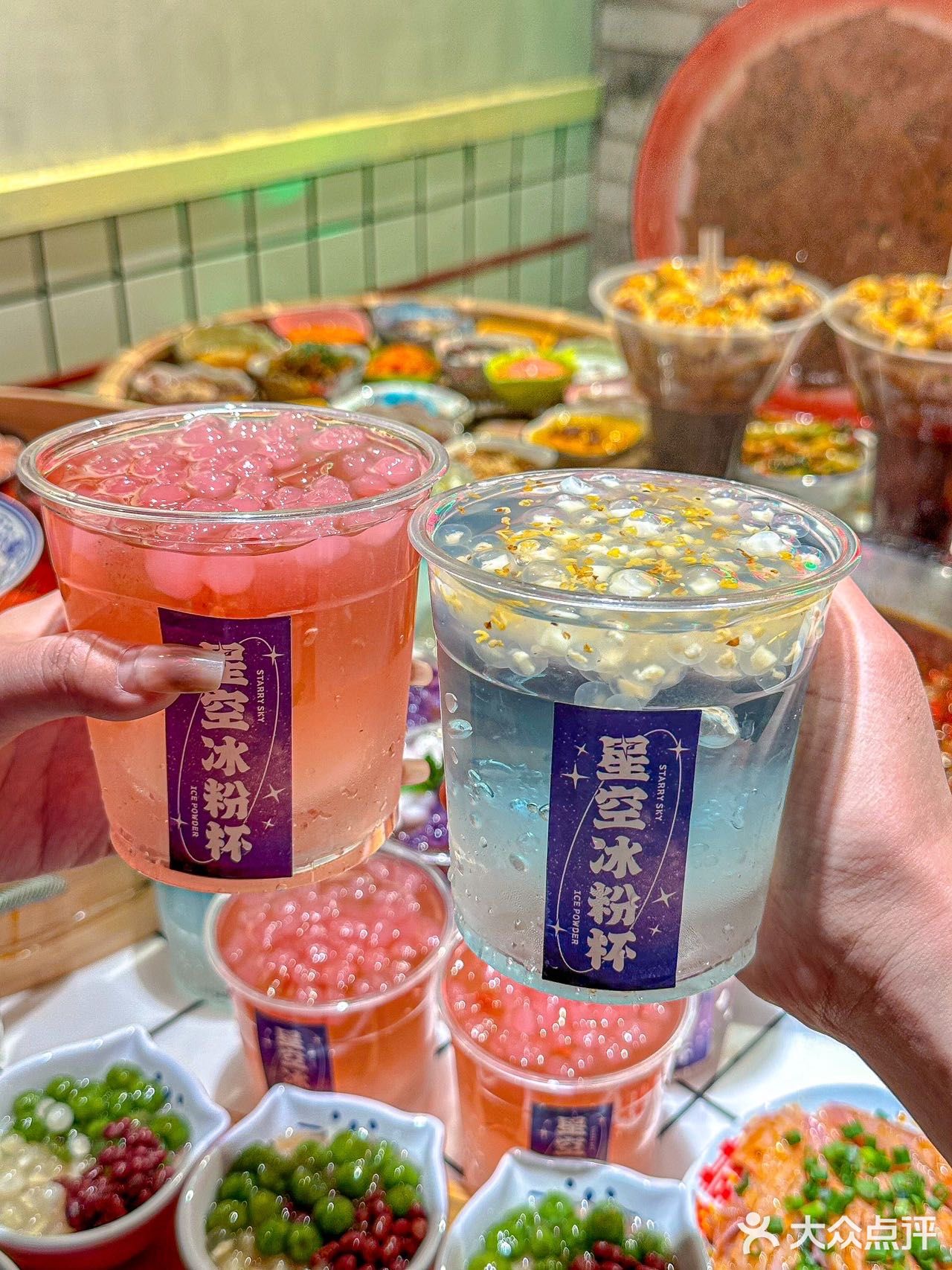 别问了！！在西安！！32种甜品免费吃[流泪]