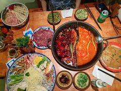 -周小明火锅(黑金冠社区店)