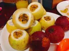 -荣誉国际酒店-云顶旋转餐厅