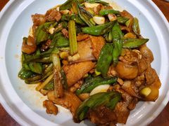 -姜君·千岛湖鱼头馆(浦东大道店)